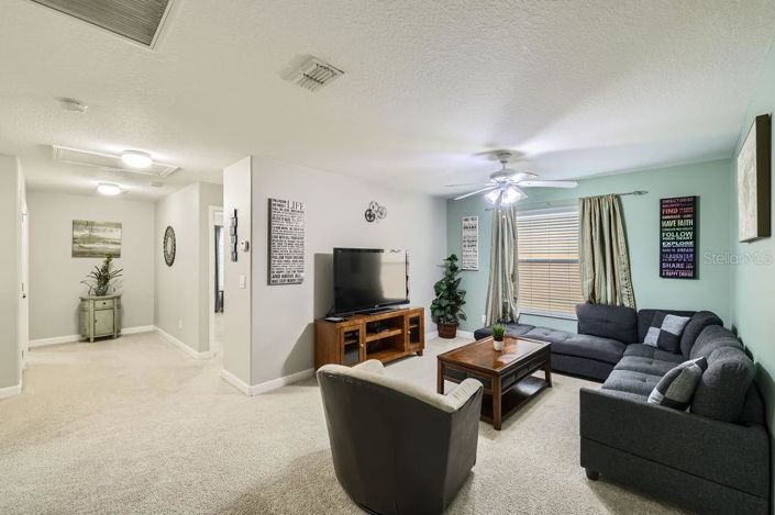 Image No.16-6 Bed Property for sale