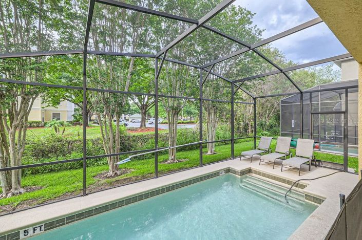 Image No.32-6 Bed Property for sale