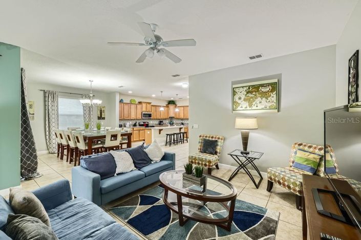 Image No.5-6 Bed Property for sale