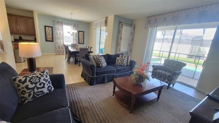 Image No.15-6 Bed Property for sale