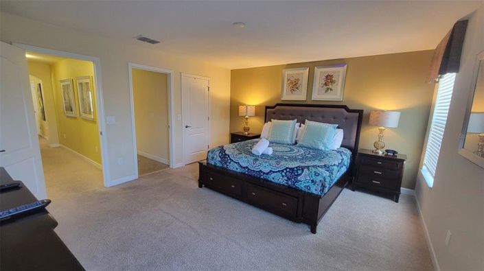 Image No.33-6 Bed Property for sale