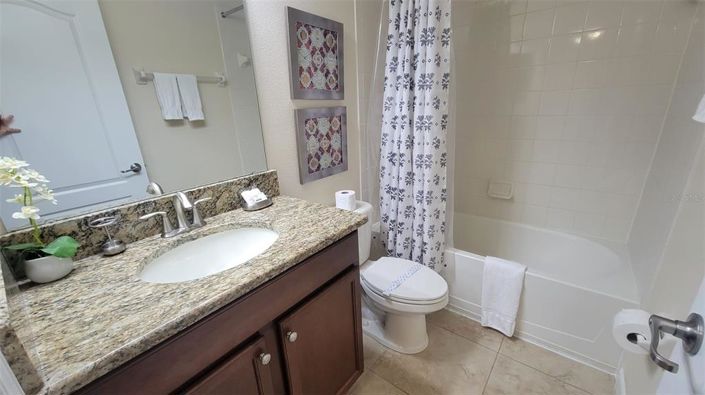 Image No.34-6 Bed Property for sale