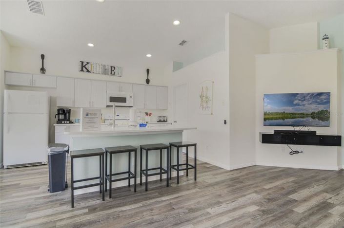 Image No.14-4 Bed Property for sale