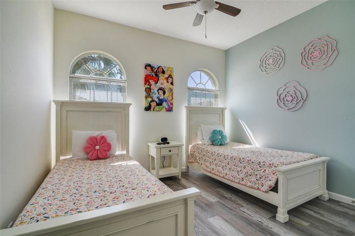 Image No.26-4 Bed Property for sale