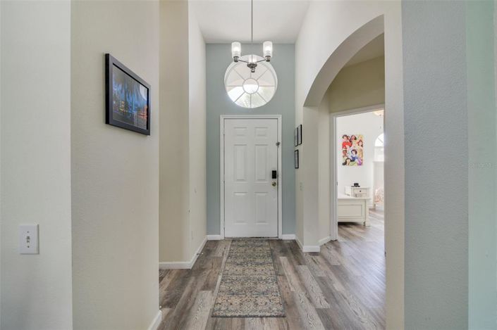 Image No.5-4 Bed Property for sale