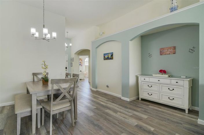 Image No.6-4 Bed Property for sale