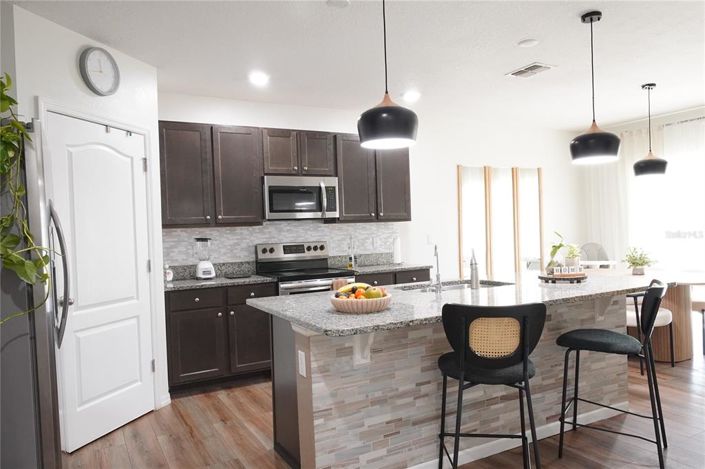 Image No.3-Propriété de 6 chambres à vendre à Kissimmee