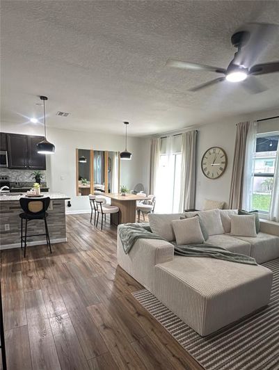 Image No.4-Propriété de 6 chambres à vendre à Kissimmee