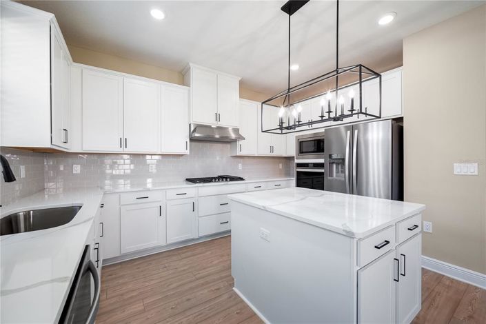 Image No.2-3 Bed Property for sale