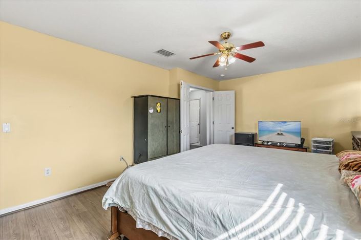 Image No.19-Propriété de 4 chambres à vendre à Kissimmee