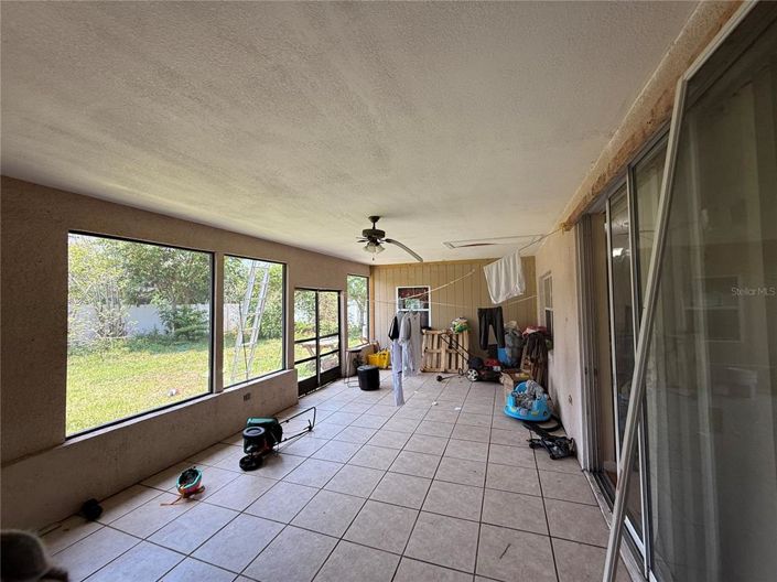 Image No.35-Propriété de 4 chambres à vendre à Kissimmee