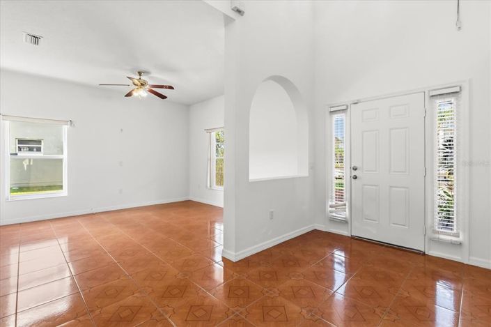 Image No.7-Propriété de 4 chambres à vendre à Kissimmee