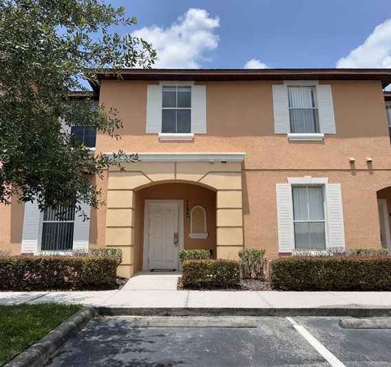 Image No.1-3 Bed Townhouse for sale