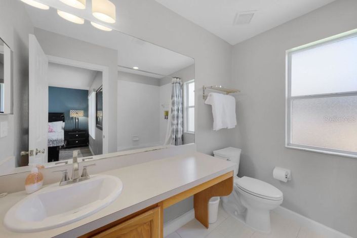 Image No.14-3 Bed Townhouse for sale