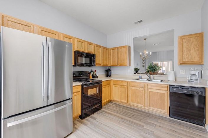 Image No.4-3 Bed Townhouse for sale