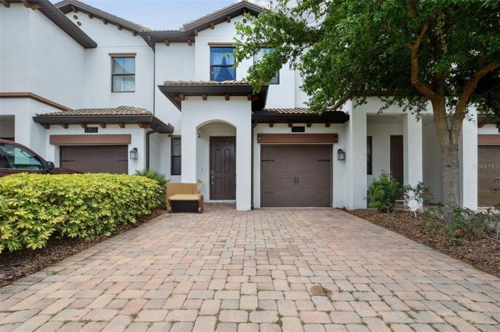 Image No.1-3 Bed Townhouse for sale