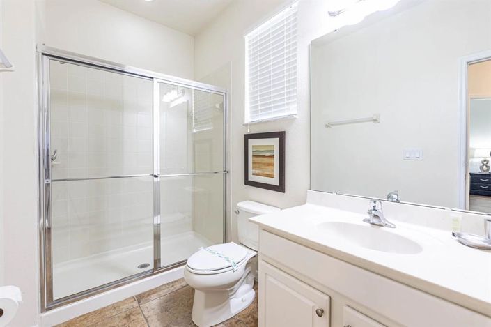 Image No.16-4 Bed Townhouse for sale