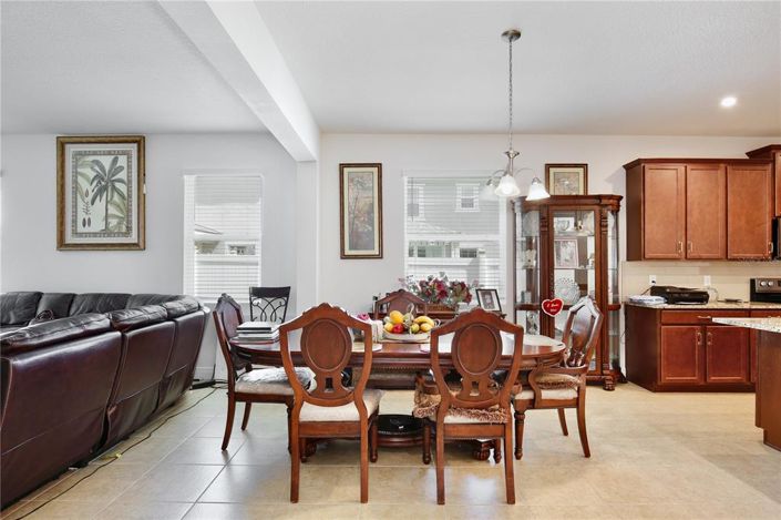 Image No.10-4 Bed Property for sale