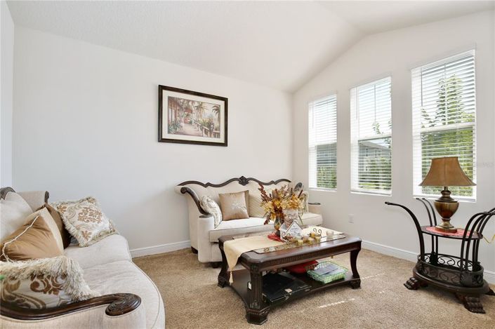 Image No.5-4 Bed Property for sale