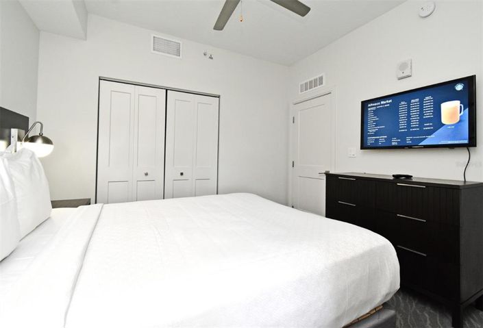 Image No.12-3 Bed Property for sale