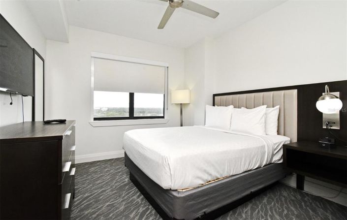 Image No.13-3 Bed Property for sale