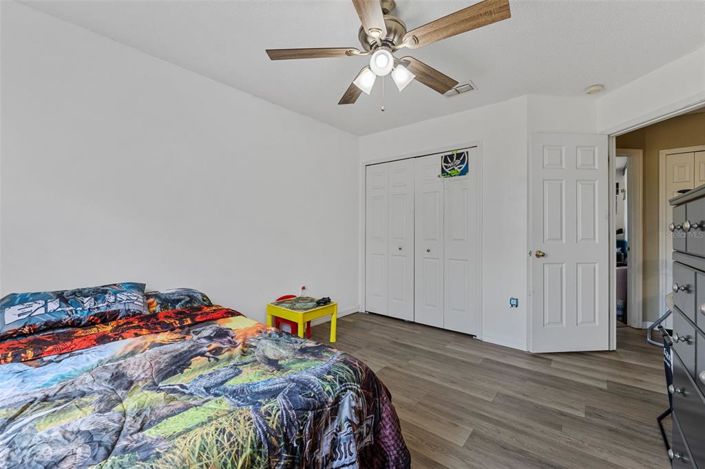 Image No.23-4 Bed Property for sale