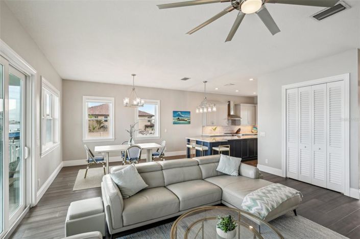 Image No.4-5 Bed Property for sale