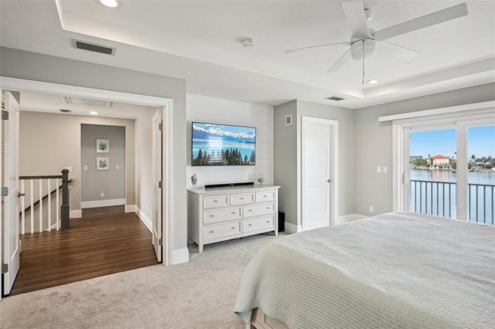 Image No.44-5 Bed Property for sale