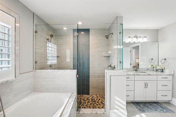 Image No.48-5 Bed Property for sale