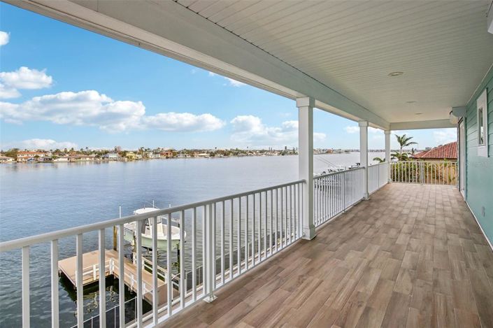 Image No.52-5 Bed Property for sale