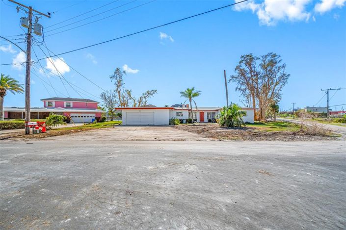 Image No.12-Propriété de 3 chambres à vendre à St. Pete Beach