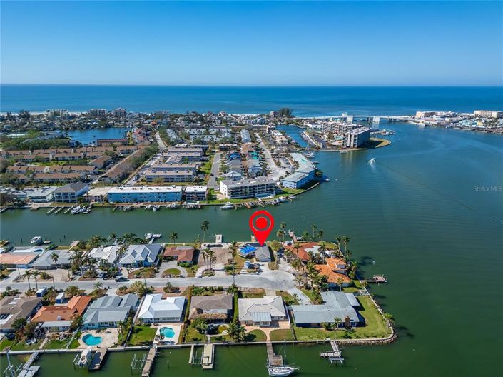 Image No.11-2 Bed Property for sale