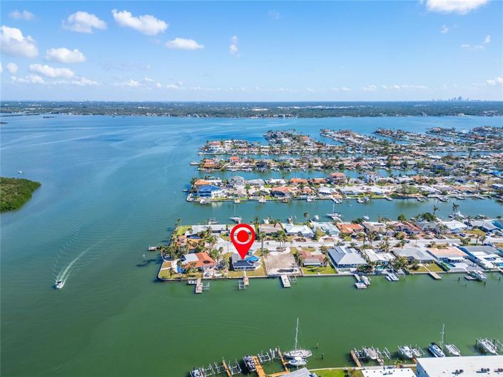 Image No.12-2 Bed Property for sale