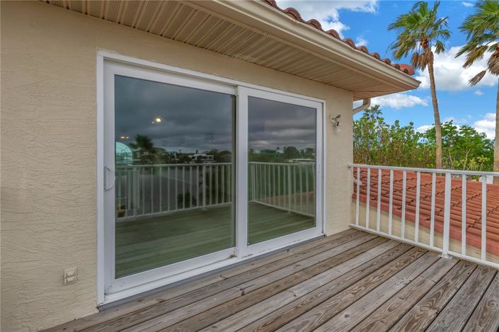 Image No.31-Propriété de 6 chambres à vendre à Treasure Island