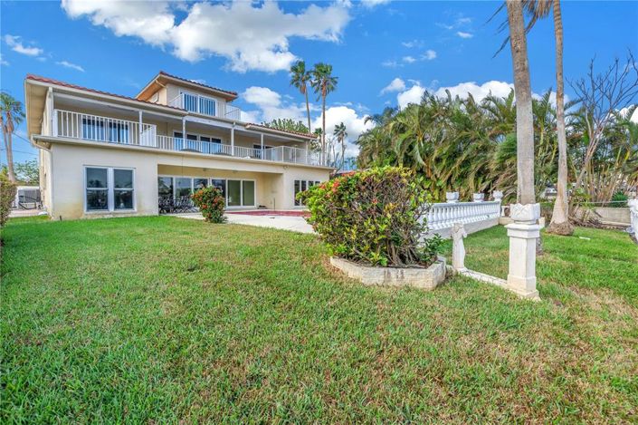 Image No.33-Propriété de 6 chambres à vendre à Treasure Island