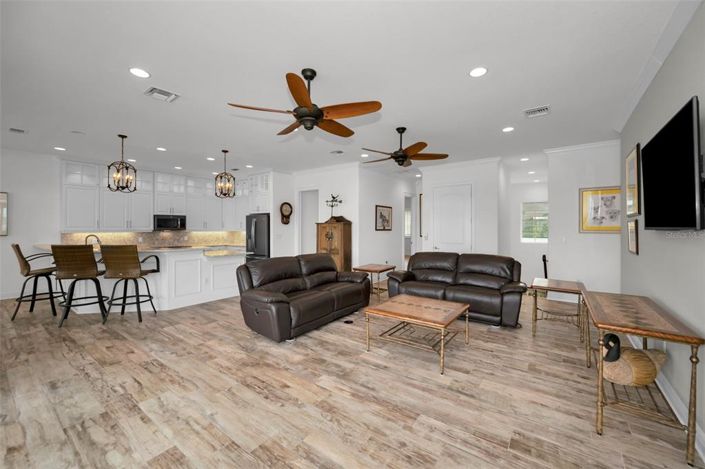 Image No.18-Propriété de 3 chambres à vendre à Treasure Island