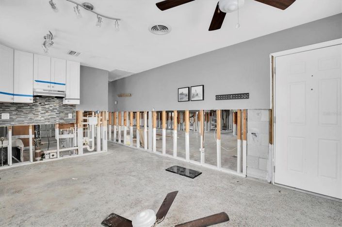 Image No.21-4 Bed Property for sale