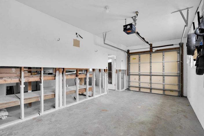 Image No.31-4 Bed Property for sale