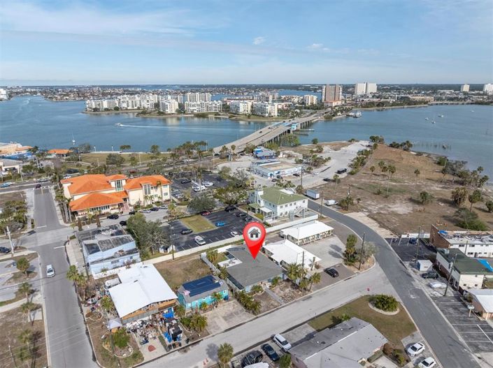 Image No.38-4 Bed Property for sale