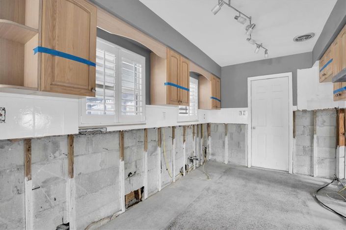 Image No.9-4 Bed Property for sale