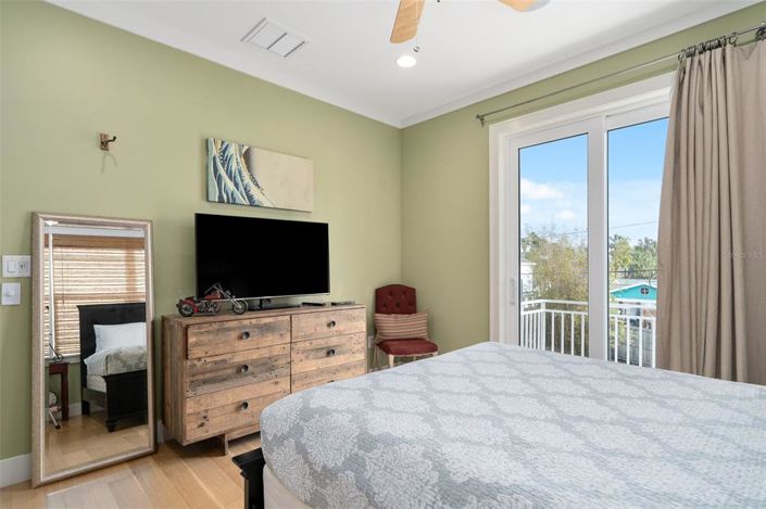 Image No.26-4 Bed Property for sale