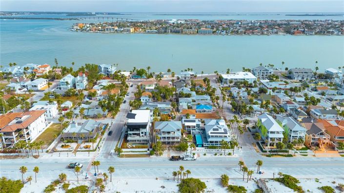 Image No.7-4 Bed Property for sale