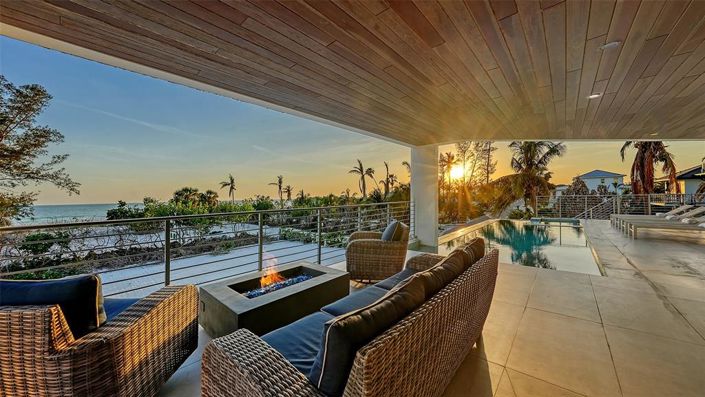 Image No.8-4 Bed Property for sale