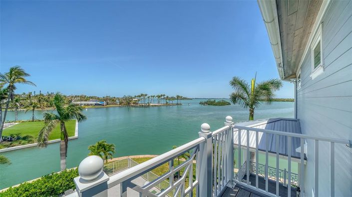 Image No.61-5 Bed Property for sale