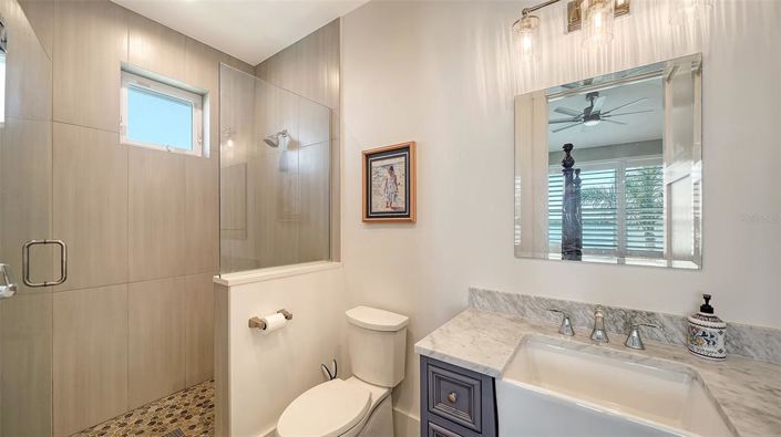 Image No.67-5 Bed Property for sale