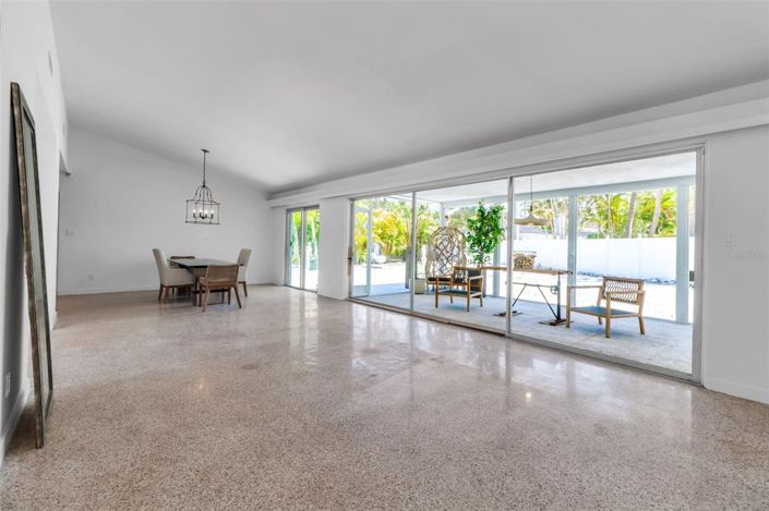 Image No.14-Propriété de 3 chambres à vendre à Sarasota