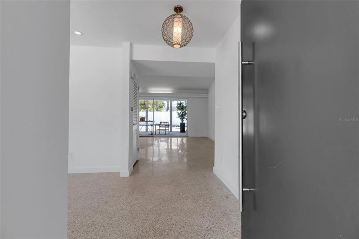 Image No.19-3 Bed Property for sale