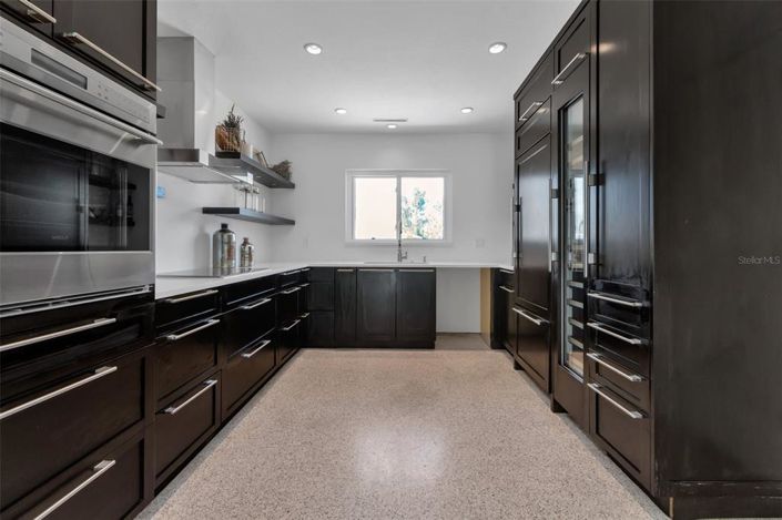 Image No.29-3 Bed Property for sale