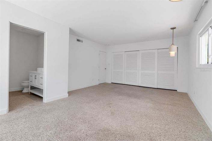 Image No.39-3 Bed Property for sale