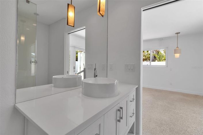 Image No.43-3 Bed Property for sale